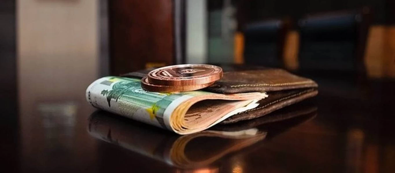 Αναδρομικά: Νέα τροπολογία για τους δημόσιους υπαλλήλους - Αναλυτικά τα ποσά που θα καταβληθούν